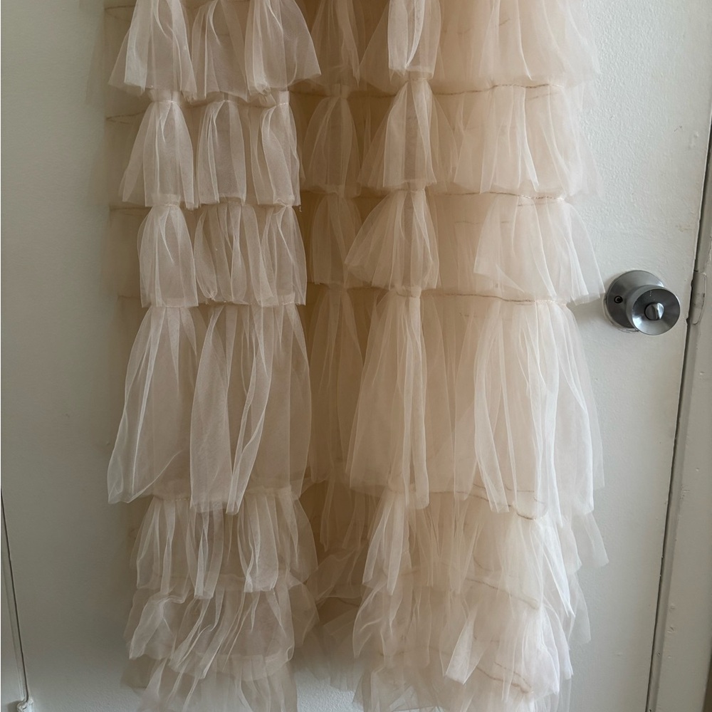 Women's Blush Ruffle Maxi Dress - Elegant V-Neck Tiered Gown - Picture 6 of 9
